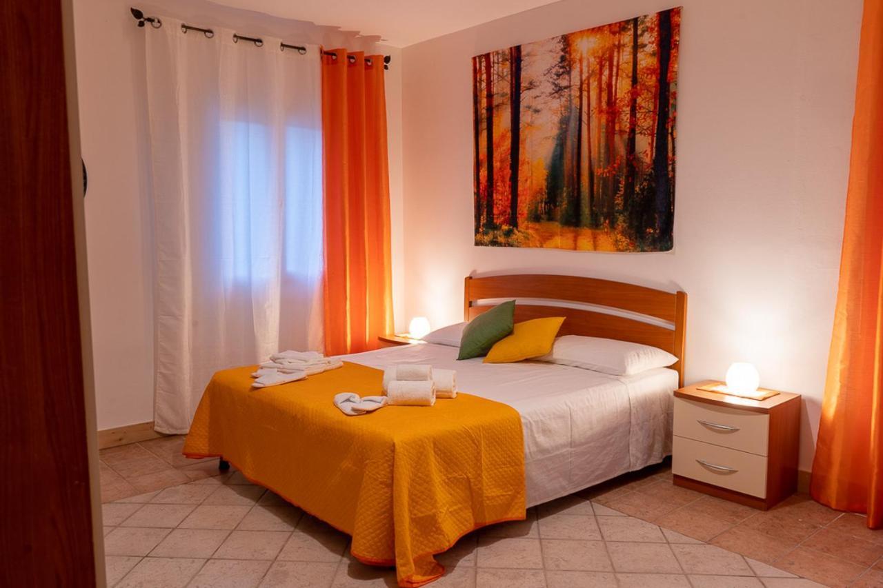 Casa Lachesi Caccamo エクステリア 写真