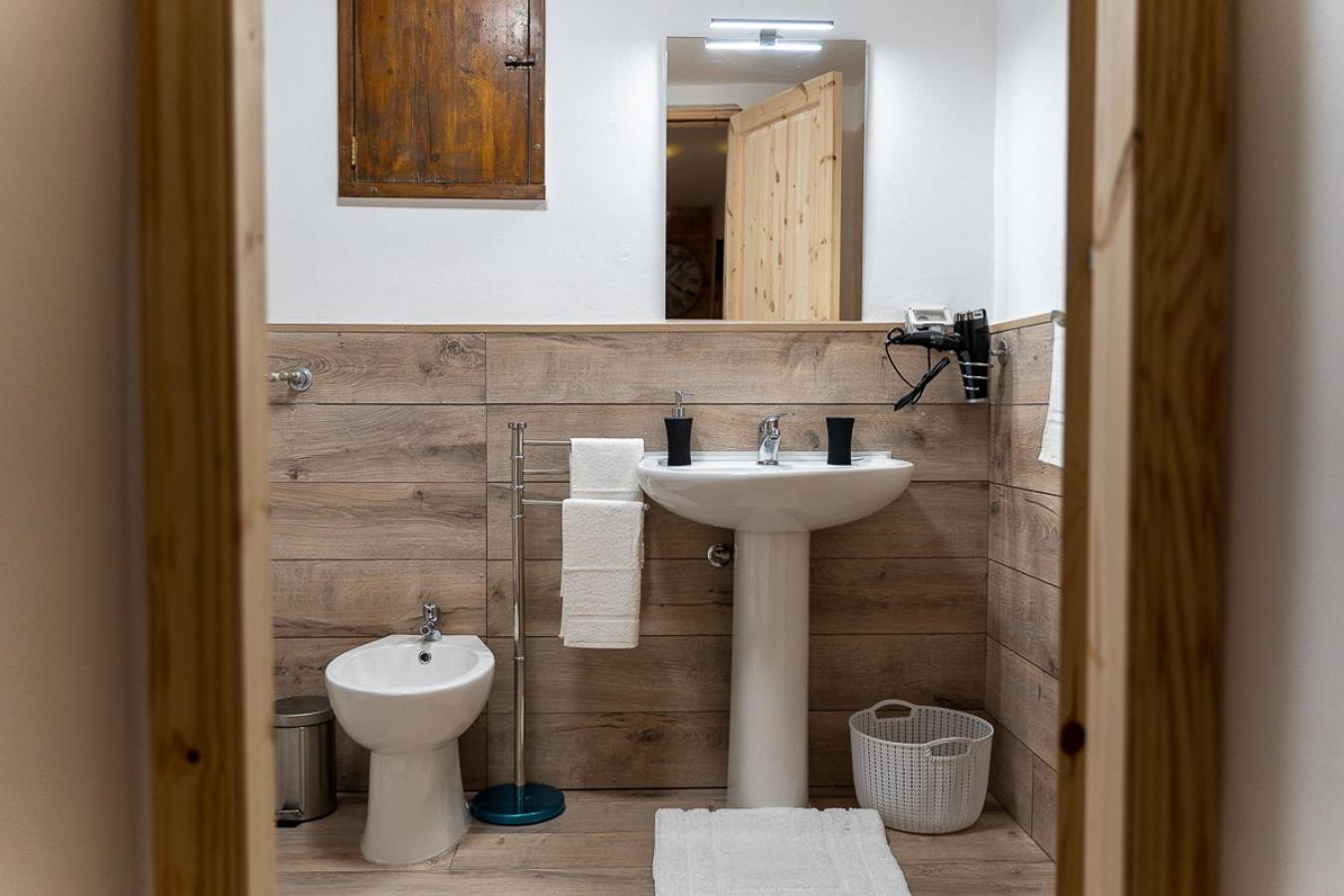 Casa Lachesi Caccamo エクステリア 写真