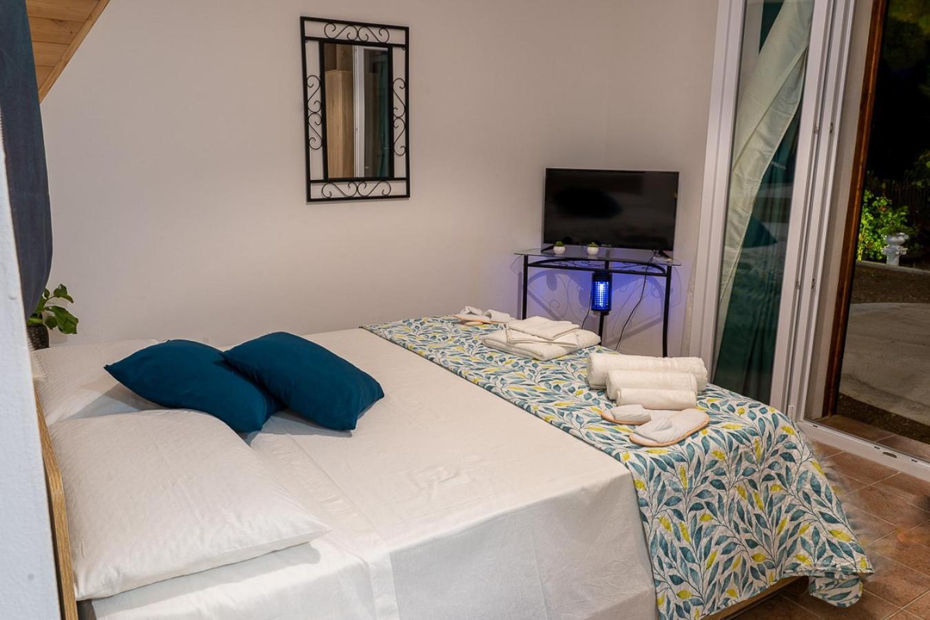 Casa Lachesi Caccamo エクステリア 写真