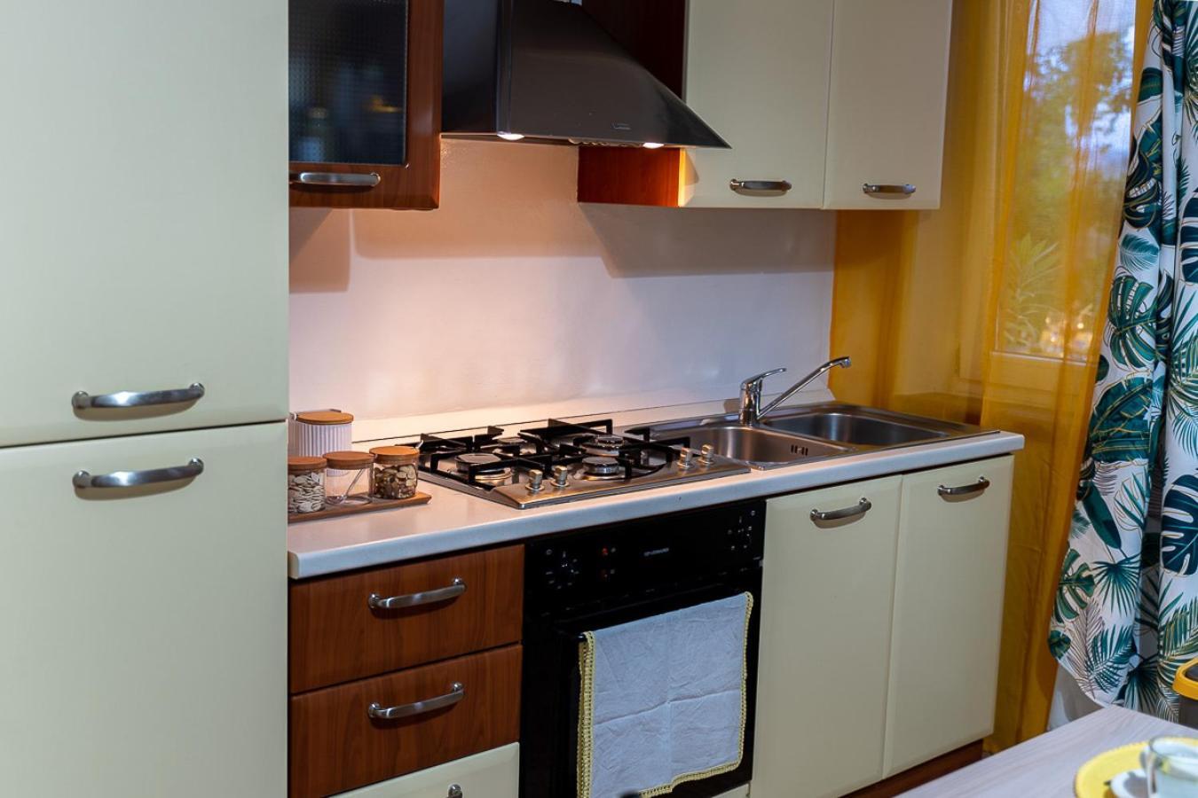 Casa Lachesi Caccamo エクステリア 写真